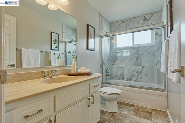 2502 Begonia St, Union City, CA 94587