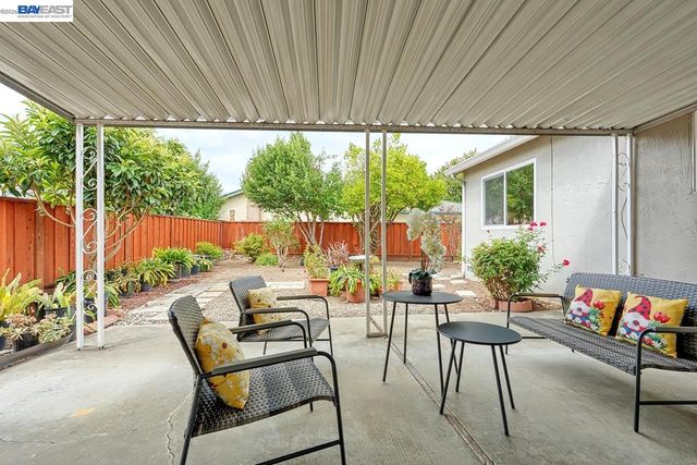 2502 Begonia St, Union City, CA 94587