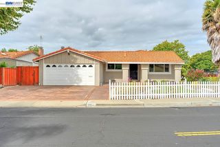 2502 Begonia St, Union City, CA 94587