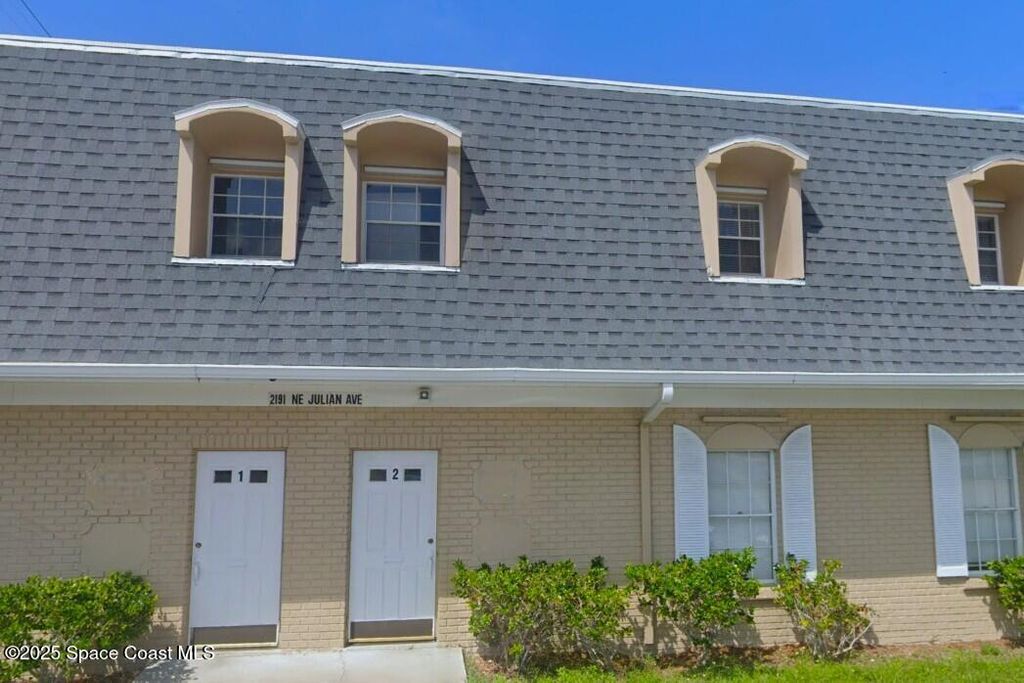 2191 Julian Avenue NE, 1, Palm Bay, FL 32905