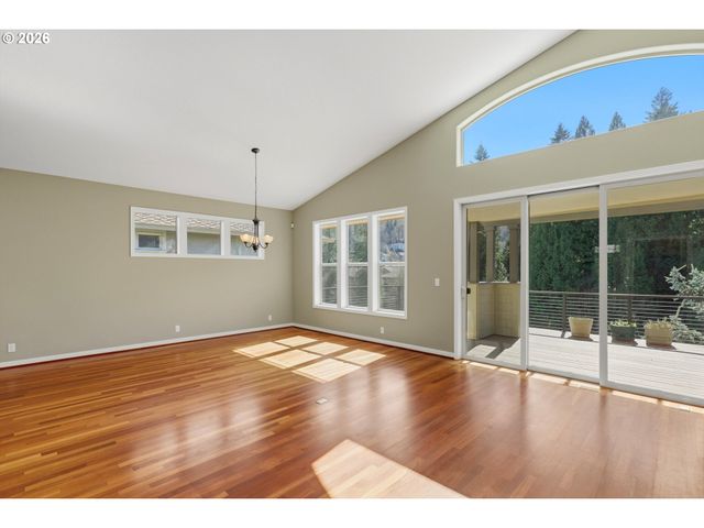 640 Se 40TH Ter, Gresham, OR 97080