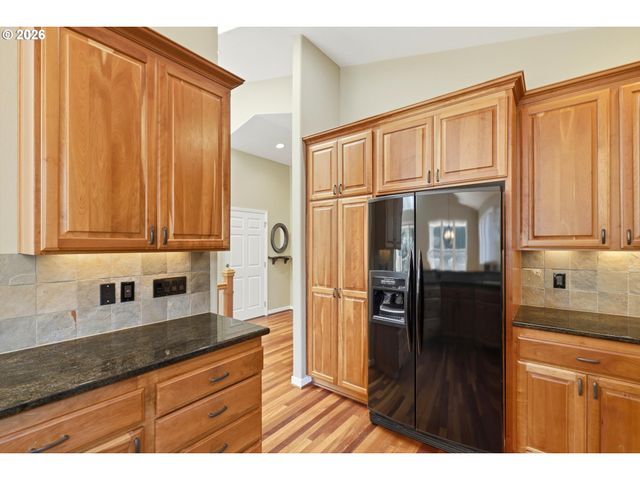 640 Se 40TH Ter, Gresham, OR 97080