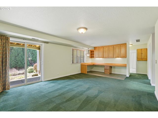 640 Se 40TH Ter, Gresham, OR 97080