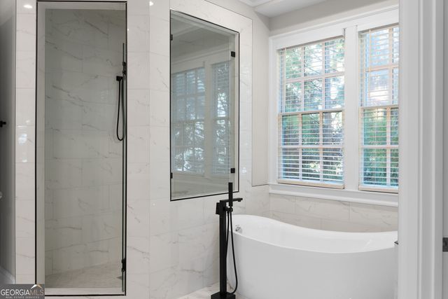 980 Fenimore Circle, Sandy Springs, GA 30350