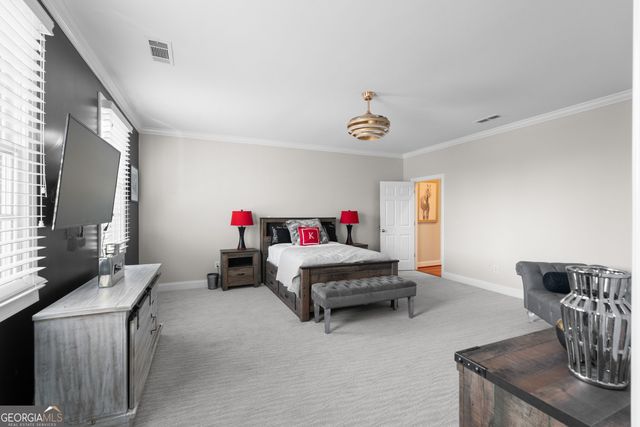 980 Fenimore Circle, Sandy Springs, GA 30350