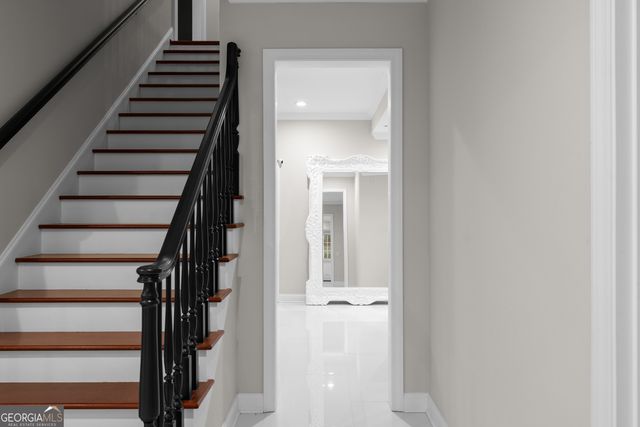 980 Fenimore Circle, Sandy Springs, GA 30350