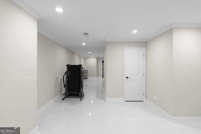 980 Fenimore Circle, Sandy Springs, GA 30350