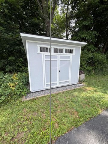 32 Dicktown Road, Carmel, NY 10512