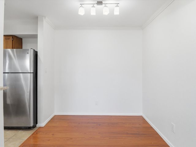 2501 W Zia Road 10-102, Santa Fe, NM 87505