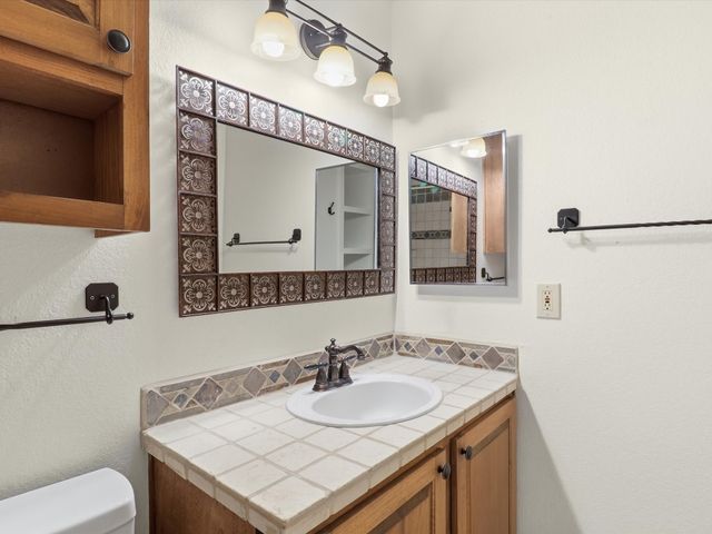 2501 W Zia Road 10-102, Santa Fe, NM 87505