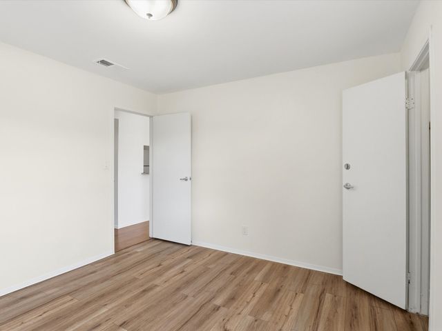 2501 W Zia Road 10-102, Santa Fe, NM 87505