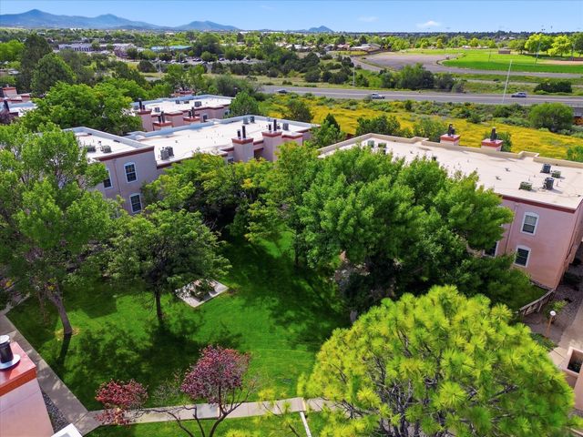 2501 W Zia Road 10-102, Santa Fe, NM 87505