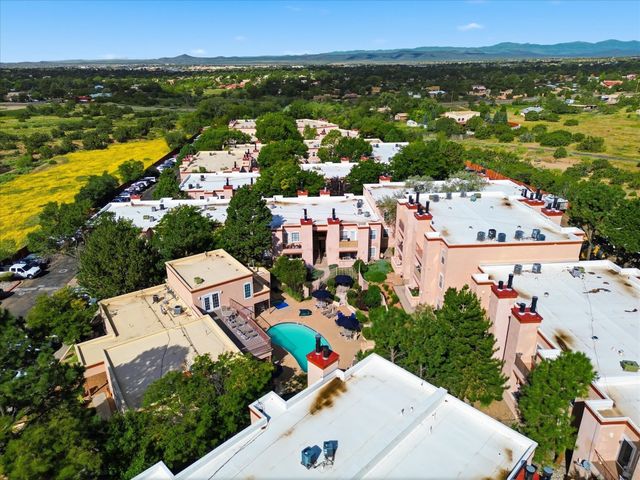 2501 W Zia Road 10-102, Santa Fe, NM 87505