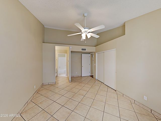 102 W IVYGLEN Street, Mesa, AZ 85201