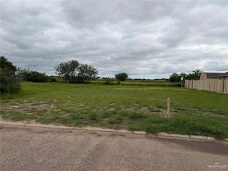 1907 W Diamond Head Avenue, Mission, TX 78573