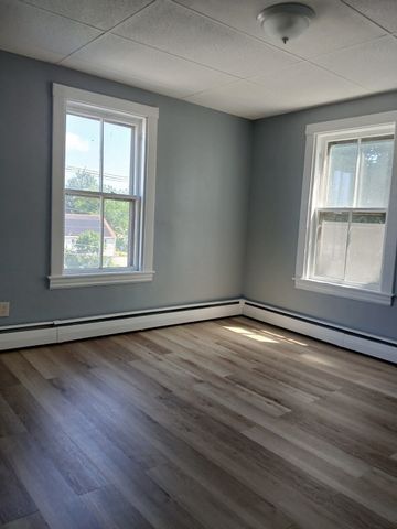 600 Warren Ave 3, Brockton, MA 02301