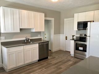 12 West St 2, Quincy, MA 02169