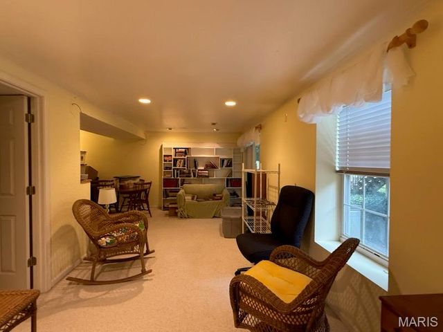 210 Baywood Court, Glen Carbon, IL 62034