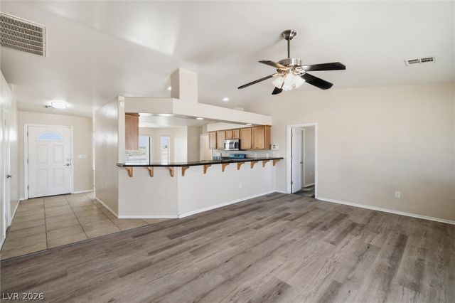 701 Mount Charleston Drive, Pahrump, NV 89048