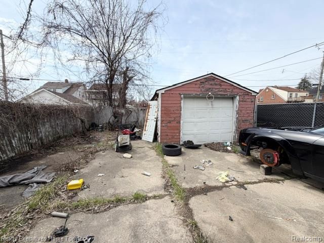 12081 Santa Rosa Drive, Detroit, MI 48204