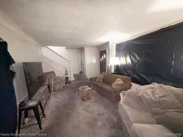 12081 Santa Rosa Drive, Detroit, MI 48204