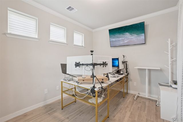 6301 Meandering Creek Drive, Denton, TX 76226