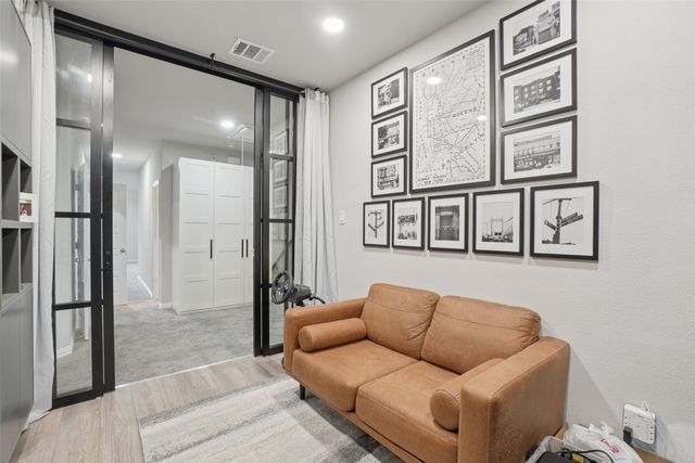 6301 Meandering Creek Drive, Denton, TX 76226