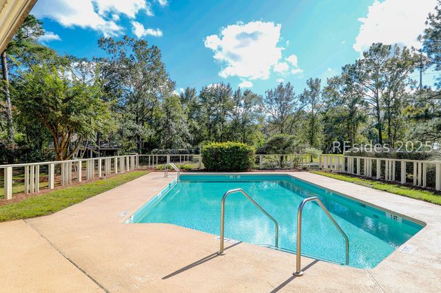 27 White Oaks Cir, Bluffton, SC 29910