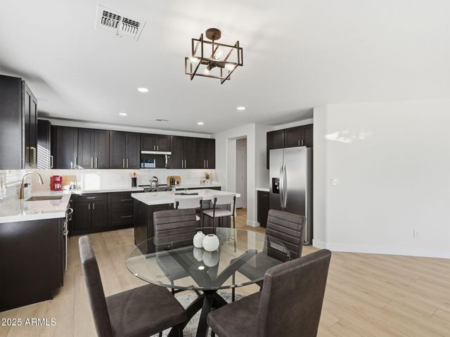 3163 E MINERAL PARK Road, San Tan Valley, AZ 85143