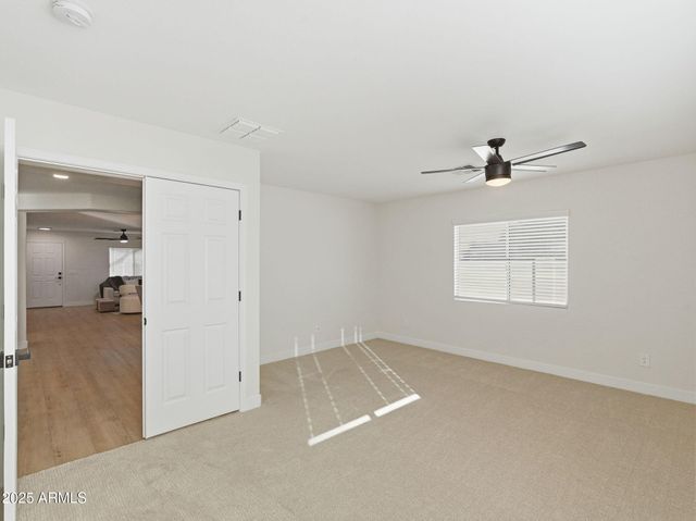 3163 E MINERAL PARK Road, San Tan Valley, AZ 85143