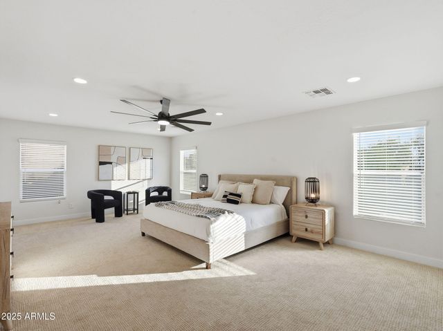 3163 E MINERAL PARK Road, San Tan Valley, AZ 85143