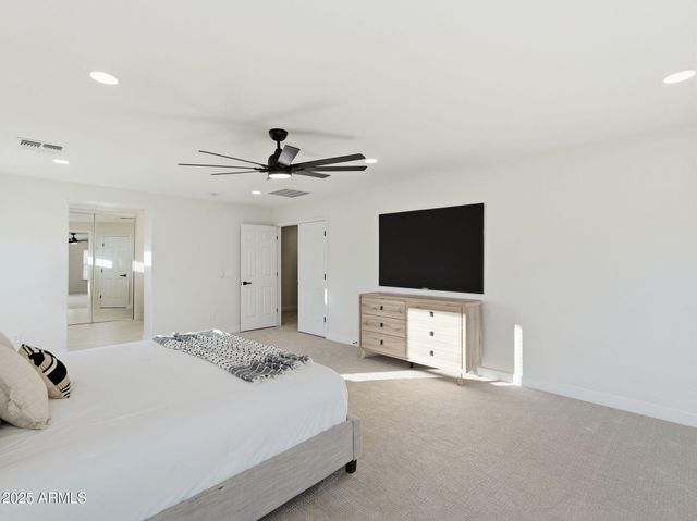 3163 E MINERAL PARK Road, San Tan Valley, AZ 85143