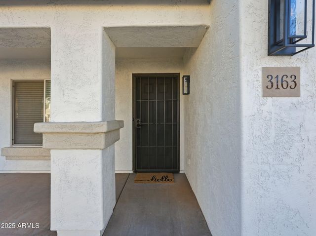 3163 E MINERAL PARK Road, San Tan Valley, AZ 85143