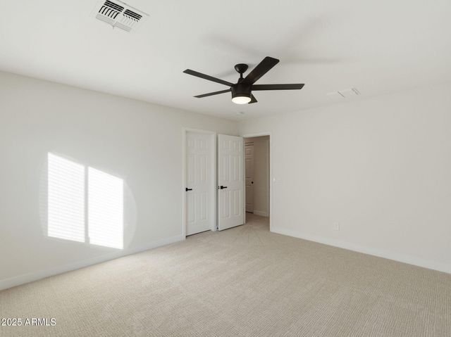 3163 E MINERAL PARK Road, San Tan Valley, AZ 85143