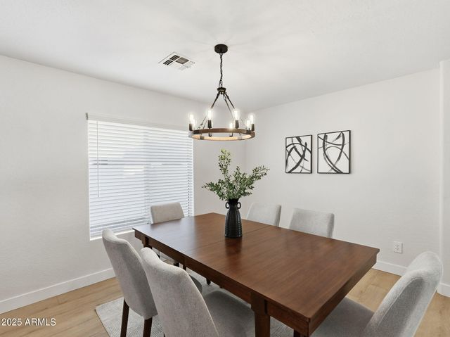 3163 E MINERAL PARK Road, San Tan Valley, AZ 85143