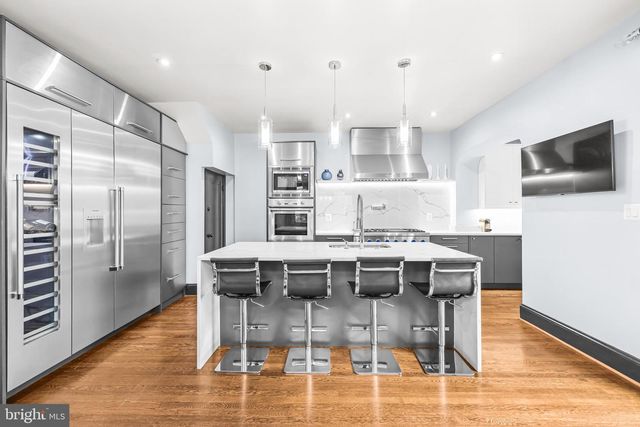 3605 VAN NESS ST NW, Washington, DC 20008