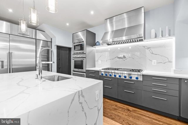 3605 VAN NESS ST NW, Washington, DC 20008