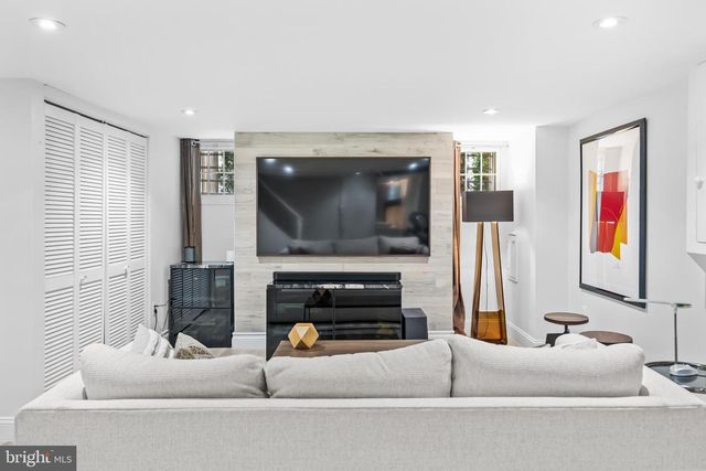 3605 VAN NESS ST NW, Washington, DC 20008