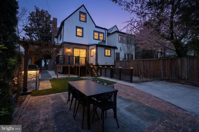 3605 VAN NESS ST NW, Washington, DC 20008