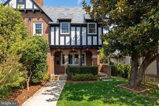 3605 VAN NESS ST NW, Washington, DC 20008
