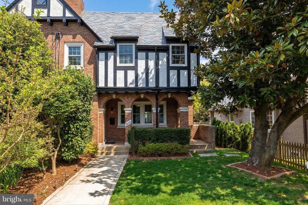 3605 VAN NESS ST NW, Washington, DC 20008