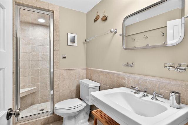 27 Fishermans Road, Truro, MA 02666