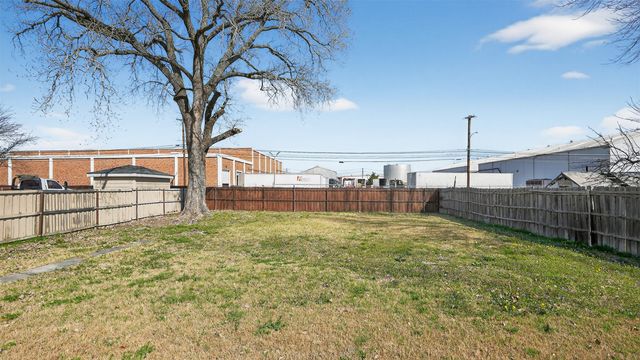 8155 Shafter Drive, Dallas, TX 75227