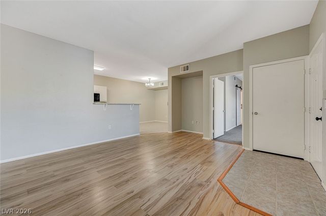 1401 North Michael Way 123, Las Vegas, NV 89108