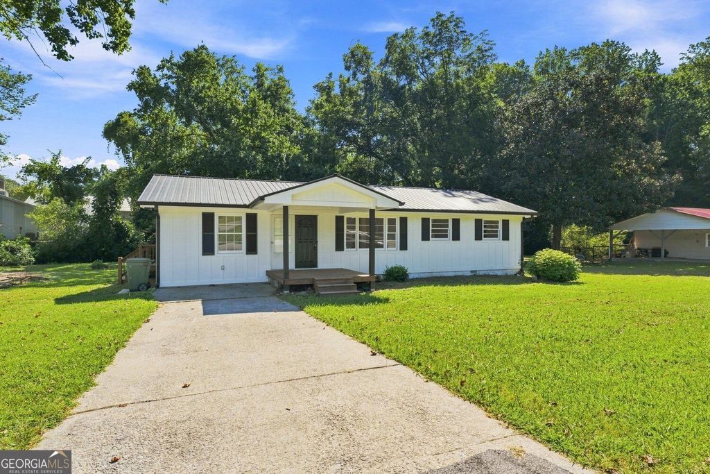 298 Faulkner Street, Cleveland, GA 30528