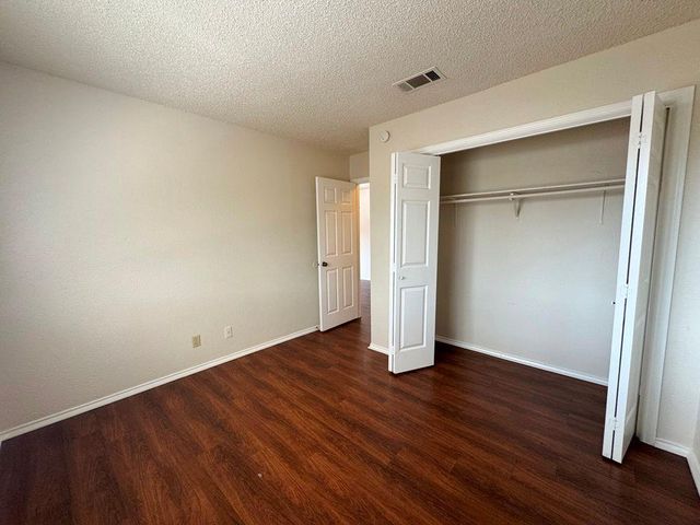 8700 Clearbrook TRL A, Austin, TX 78729