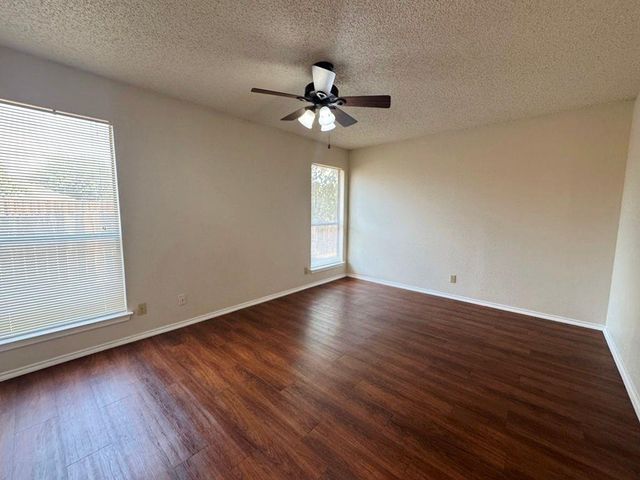 8700 Clearbrook TRL A, Austin, TX 78729