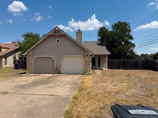 8700 Clearbrook TRL A, Austin, TX 78729