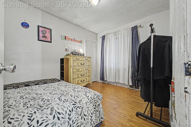 6808 Abington Avenue, Detroit, MI 48228