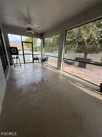 1418 NE 11th TER, Cape Coral, FL 33909